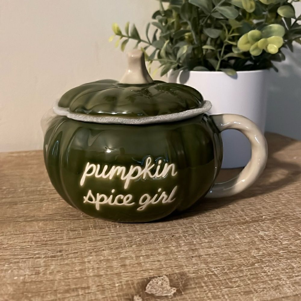 PUMPKIN SPICE GIRL MUG